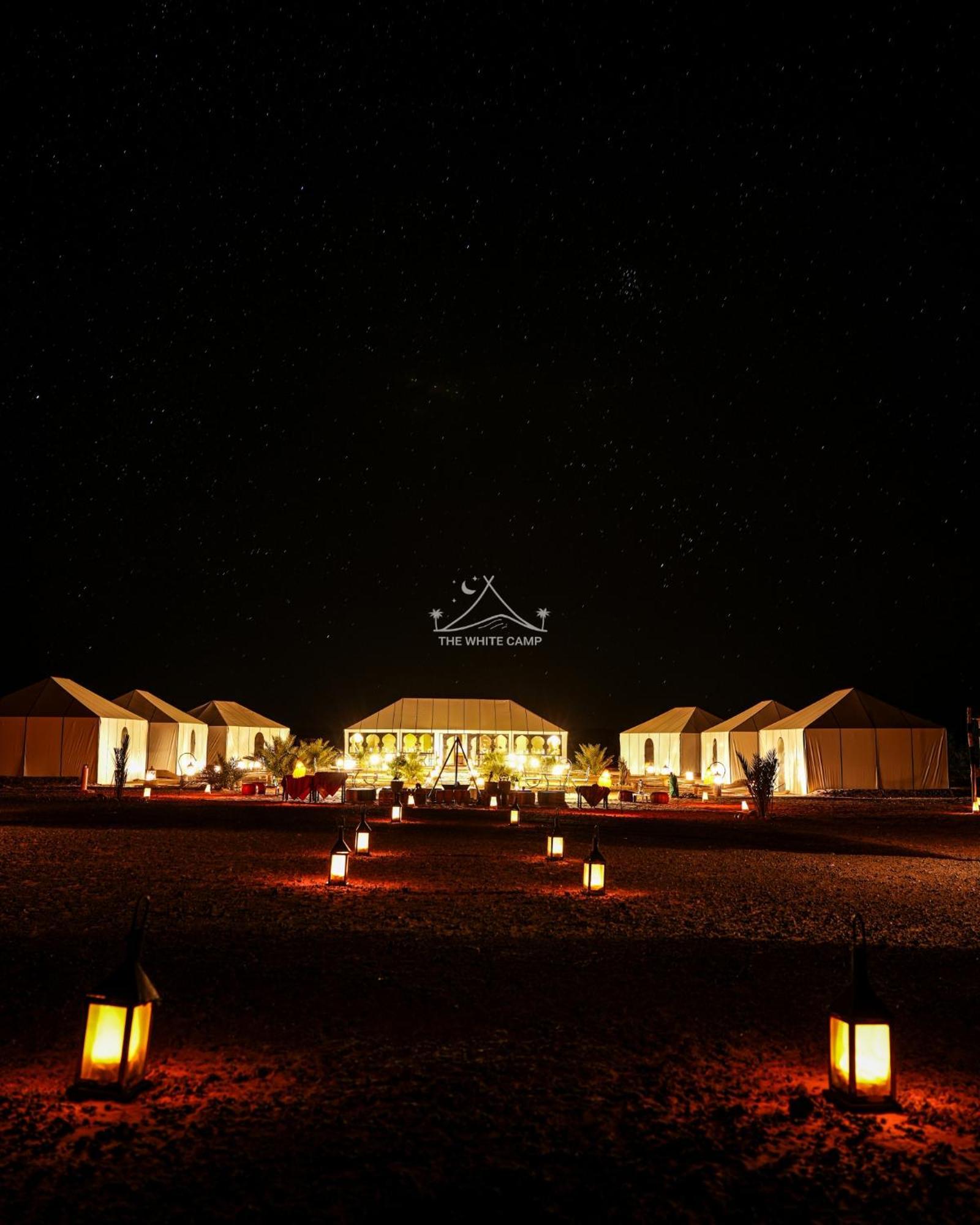The White Camp - Your Merzouga Luxury Desert Camp & Erg Chebbi Dunes Camel Riding Zewnętrze zdjęcie